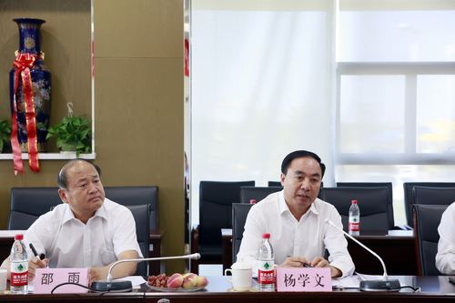 201700910中石大聯(lián)合油氣研究院股份公司揭牌-張寶 (65)