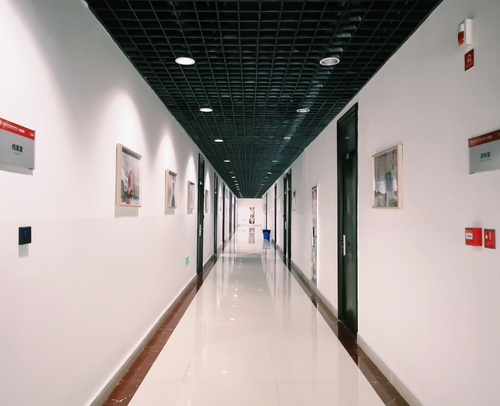 文理學(xué)院打造“光暈”長廊，全面建設(shè)美育陣地