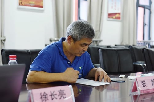 20201016文理學(xué)院召開2021屆畢業(yè)生就業(yè)工作推進(jìn)會 (3)