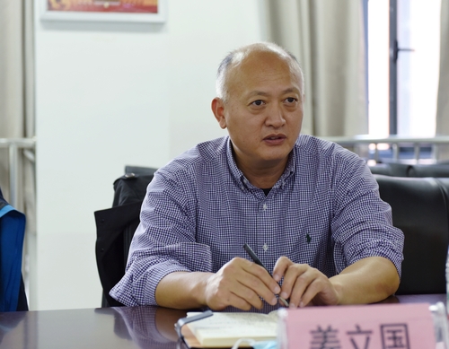20201016文理學(xué)院召開2021屆畢業(yè)生就業(yè)工作推進(jìn)會 (2)