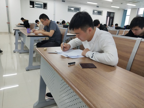 20190316校區(qū)首屆大學生力學競賽暨“第十二屆全國周培源大學生力學競賽”選拔賽（2）