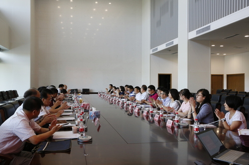 20190622校區(qū)油氣儲(chǔ)運(yùn)工程專業(yè)建設(shè)指導(dǎo)委員會(huì)成立大會(huì)暨委員會(huì)第一次會(huì)議-張寶 (7)