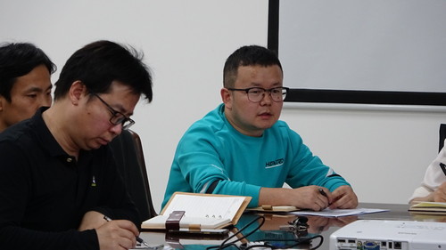 工學(xué)院召開第一次黨員干部會議2
