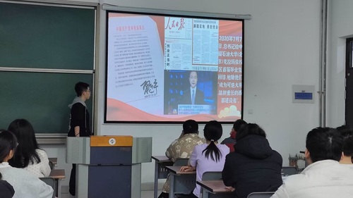 儲(chǔ)運(yùn)22-2班