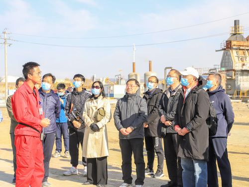 1017銀齡教師援建教師油城旅 徐瀾城攝 (17)