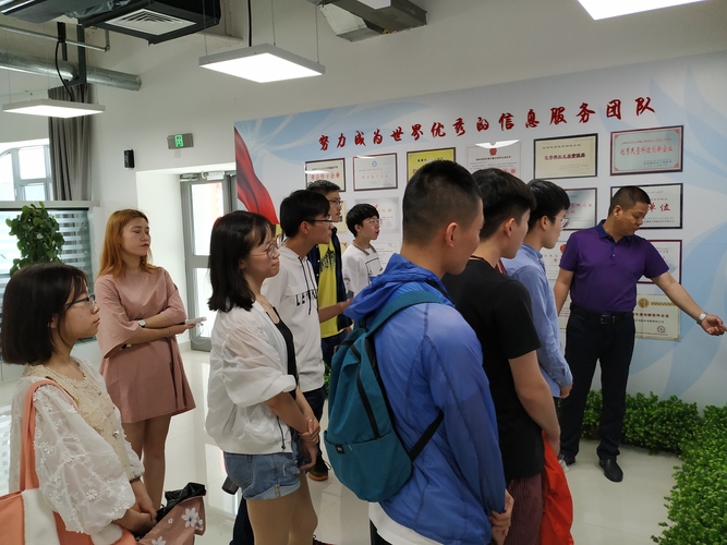 20190606-石油學(xué)院軟件工程專業(yè)開展認(rèn)知實(shí)習(xí)活動(dòng)-石油學(xué)院-劉瑩-5