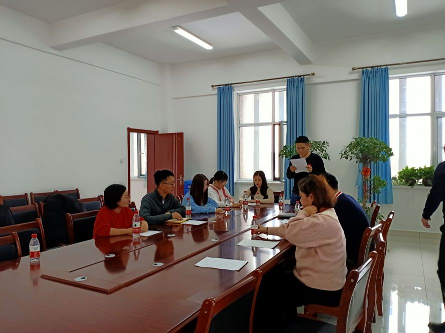 20191219-石油學(xué)院城南社區(qū)志愿者服務(wù)基地揭牌儀式 (3)