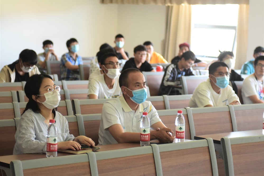 20200527-勵志講壇中國夢與青年榜樣故事 (1)