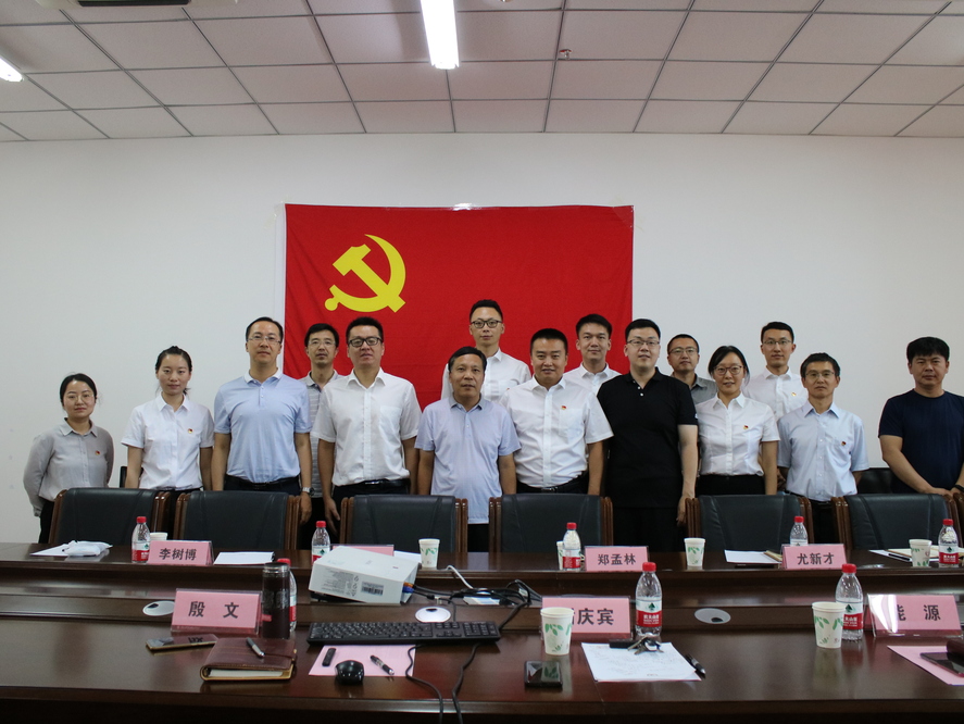 20200710-地質(zhì)系黨支部與新疆油田基層黨組織共同學(xué)習(xí)習(xí)近平總書記回信精神 (5)