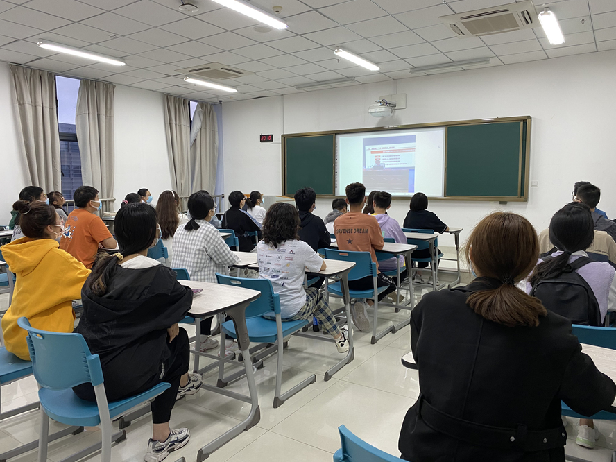 文理學院開學第一課分會場