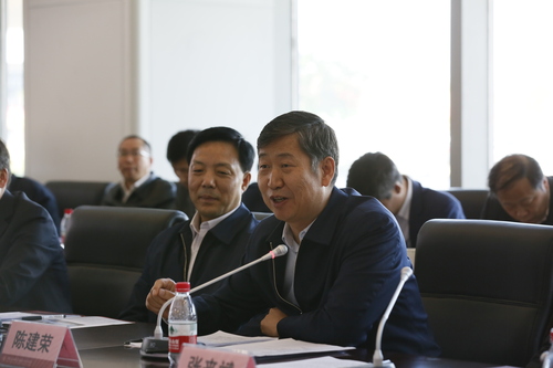 20180504全面推進(jìn)對(duì)口支援中國石油大學(xué)（北京）克拉瑪依校區(qū)建設(shè)協(xié)調(diào)會(huì)-張寶 (296)