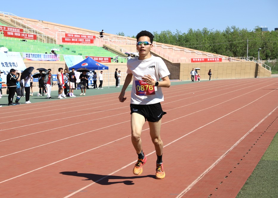 學生組男子800米 郝佳瑛 (24)