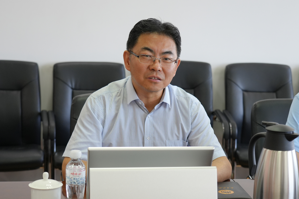 20240514新疆科技學院黨委副書記、校長高志剛一行來校區(qū)調(diào)研交流-邢向杰 (66)