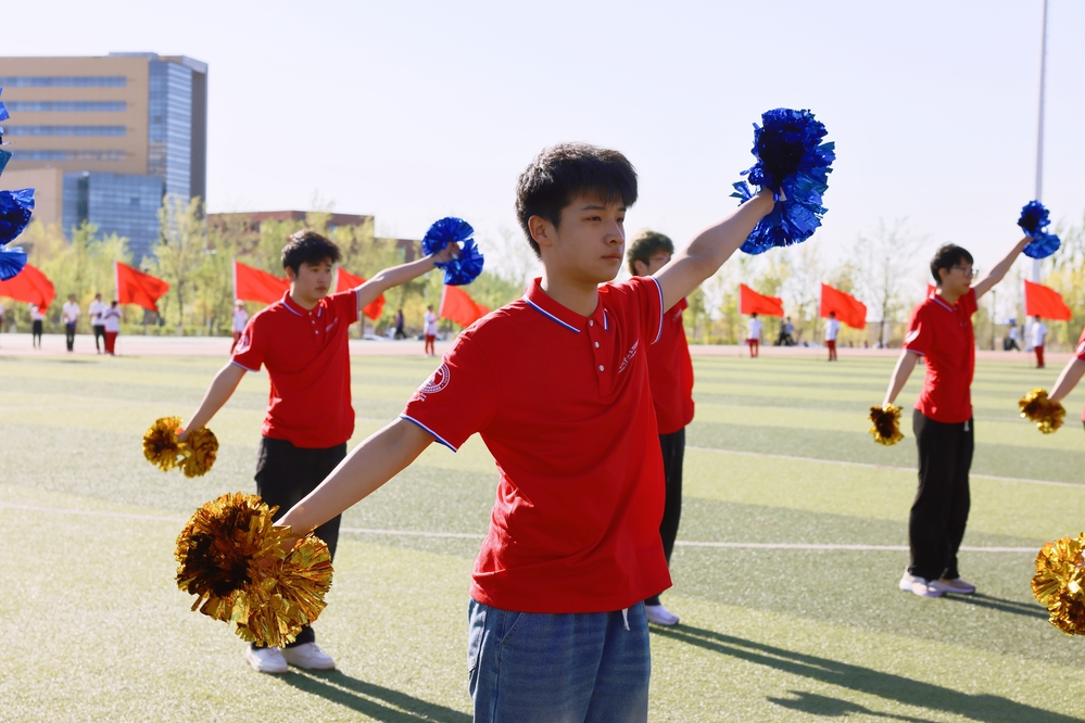 2025年開幕式李新雅  (30)