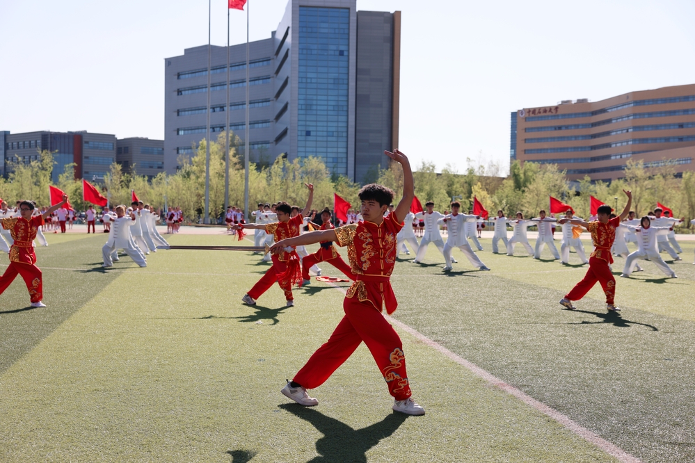 2025年開幕式李新雅  (23)