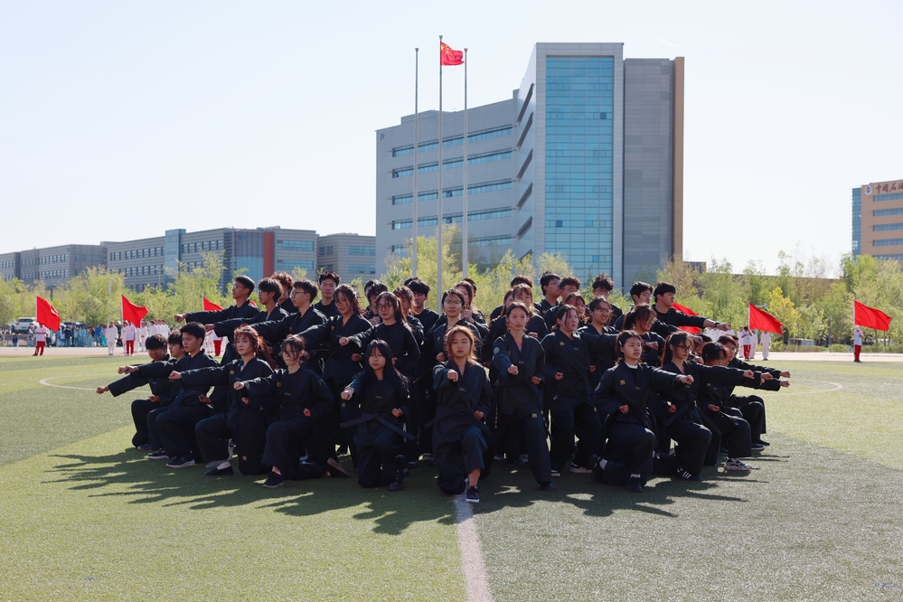 2025年開幕式李新雅  (20)