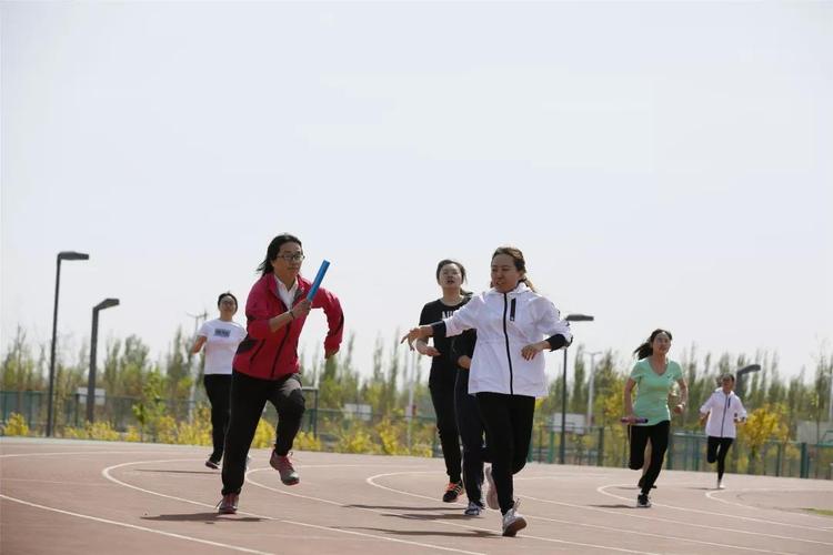 20190419-文理學(xué)院在校區(qū)首屆教職工趣味運(yùn)動(dòng)會(huì)中取得優(yōu)異成績(jī)-文理學(xué)院-徐紹康-05