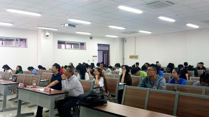 20190511-文理學(xué)院成功舉辦第十八期卓越講壇-文理學(xué)院-徐紹康03