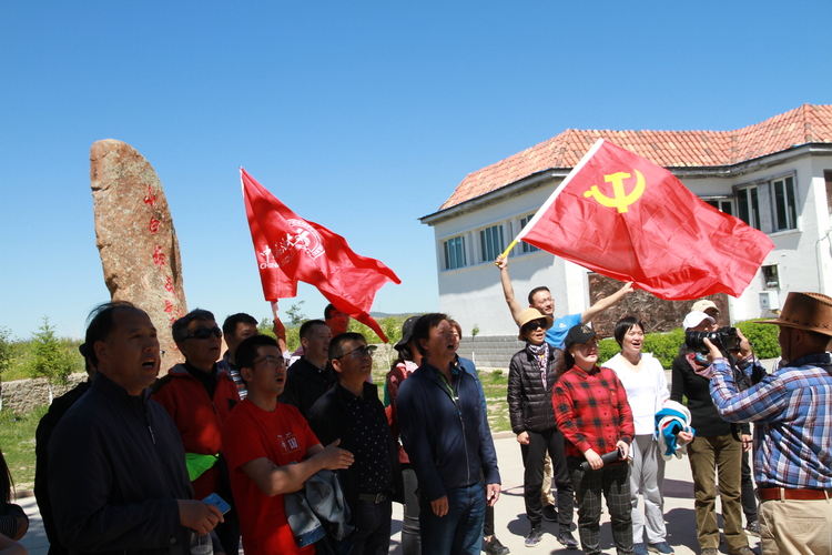 20190518-文理學(xué)院組織教師黨員開展主題教育活動-文理學(xué)院-徐紹康03