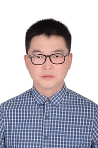 馮偉