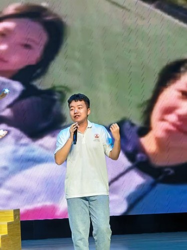 丁煒浩2 丁煒浩2