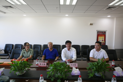 20170910參軍入伍  無上光榮——中國石油大學(xué)（北京）克拉瑪依校區(qū)舉行2017年新兵入伍歡送會(huì)-張寶 王樂 (2)